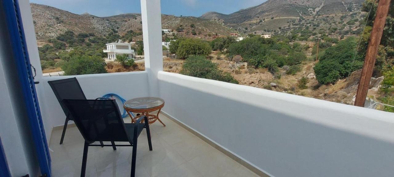 Dionysia Apartments Livadia  Eksteriør billede
